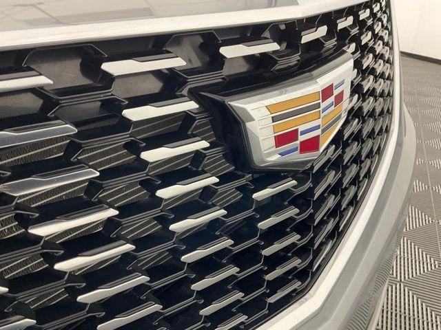 Photo of 2025 Silver Metallic Cadillac XT5