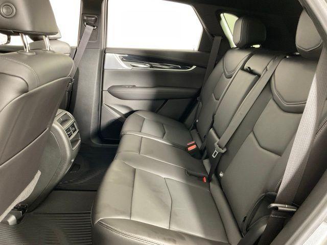 Photo of 2025 Silver Metallic Cadillac XT5