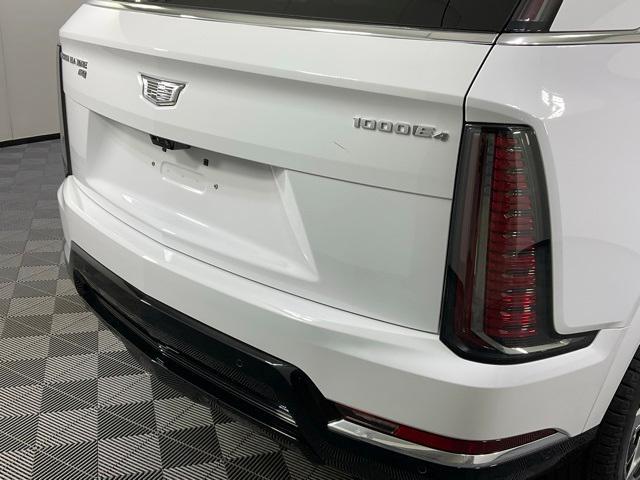 Photo of 2025 Summit White Cadillac Escalade IQ