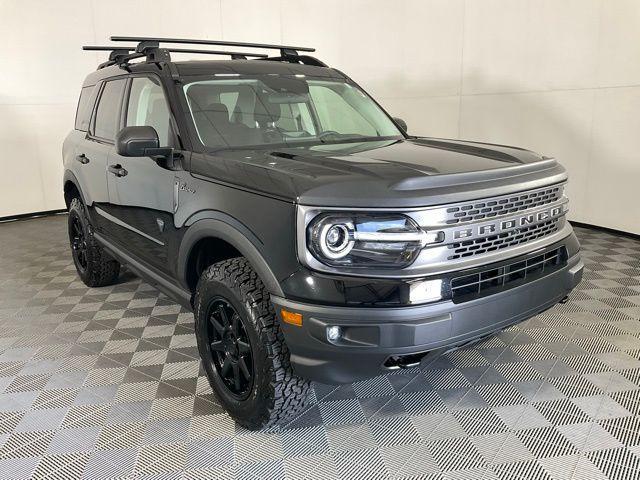 Photo of 2021 Shadow Black Ford Bronco Sport