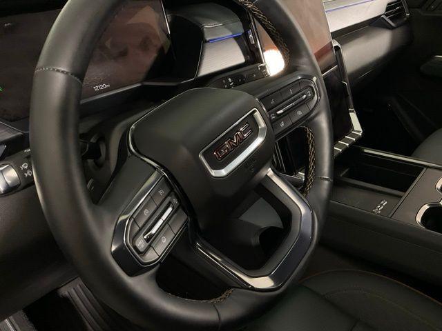 Photo of 2024 Ebony Twilight Metallic GMC Acadia