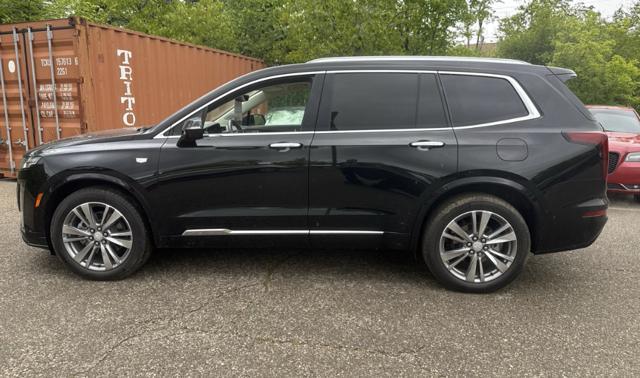 2022 Cadillac XT6
