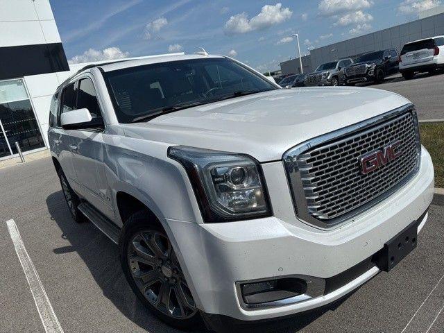 Photo of 2016 White Frost Tri-Coat GMC Yukon