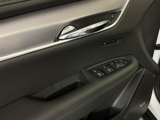 Photo of 2025 Crystal White Tri-Coat Cadillac XT6