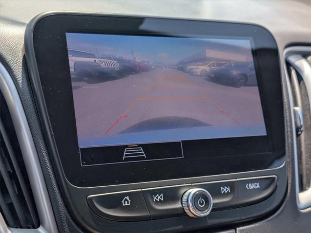 Photo of 2023 Summit White Chevrolet Malibu