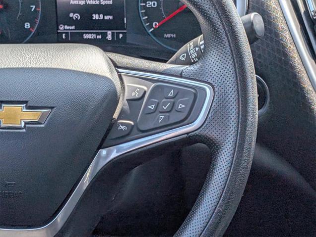 Photo of 2023 Summit White Chevrolet Malibu
