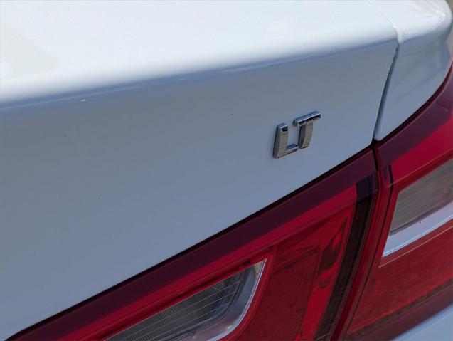 Photo of 2023 Summit White Chevrolet Malibu
