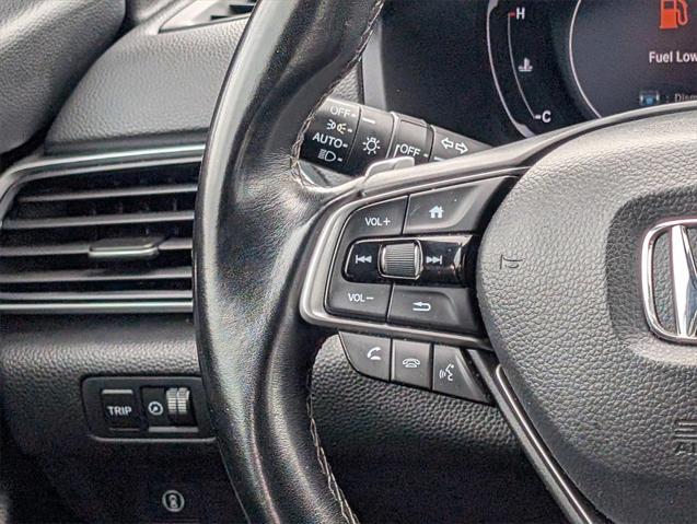Photo of 2022 Crystal Black Pearl Honda Accord