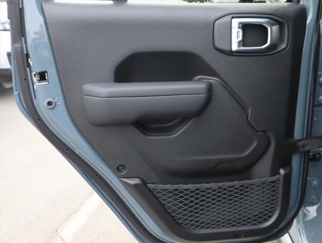 Photo of 2025 Anvil Clearcoat Jeep Wrangler 4xe