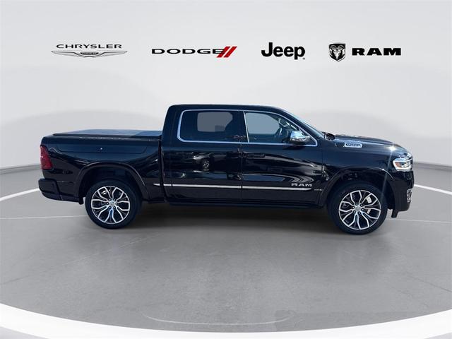 Photo of 2026 Diamond Black Crystal Pearlcoat RAM 1500