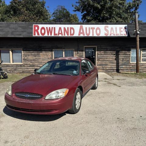 2003 Ford Taurus