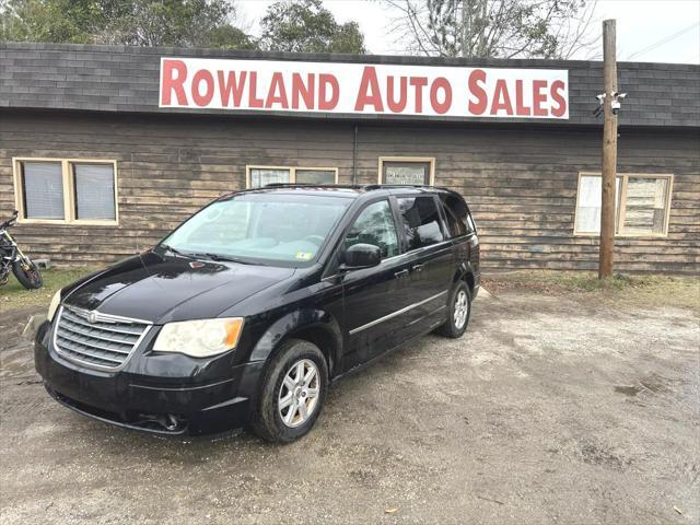 2010 Chrysler Town & Country