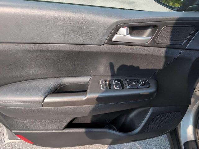 Photo of 2020 Steel Gray Kia Sportage