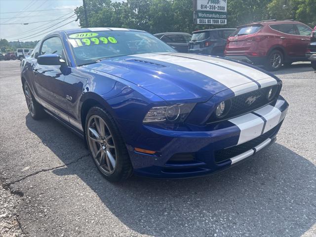 Photo of 2013 BLUE Ford Mustang