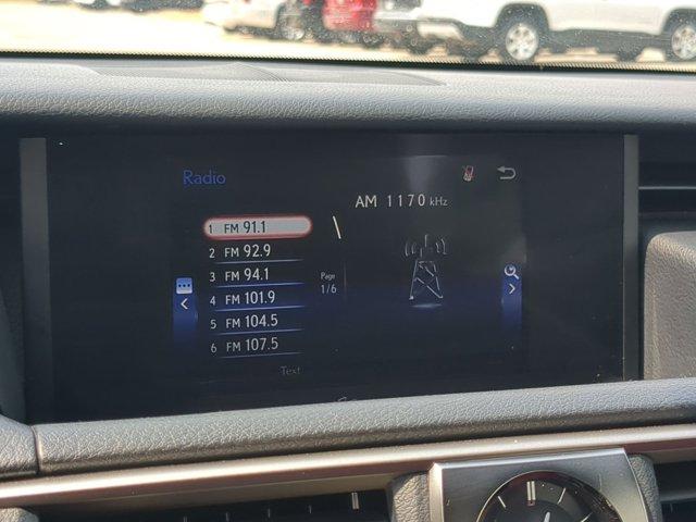 Photo of 2020 Ultra White Lexus IS 350