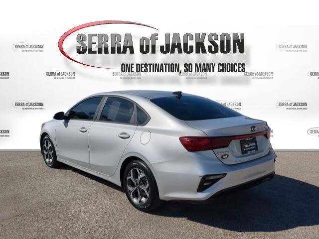 Photo of 2020 Silky Silver Kia Forte