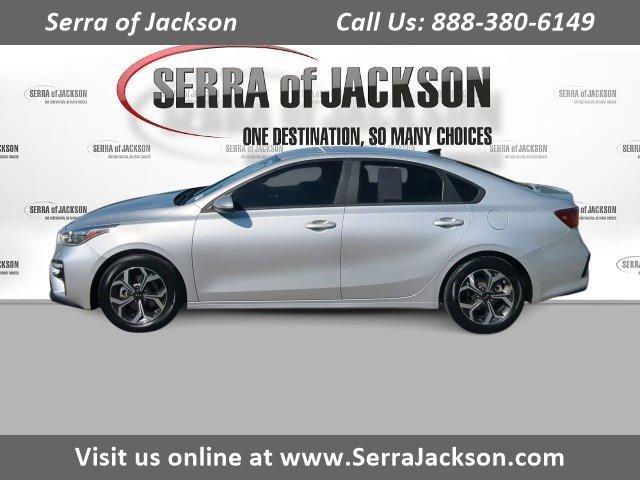 Photo of 2020 Silky Silver Kia Forte
