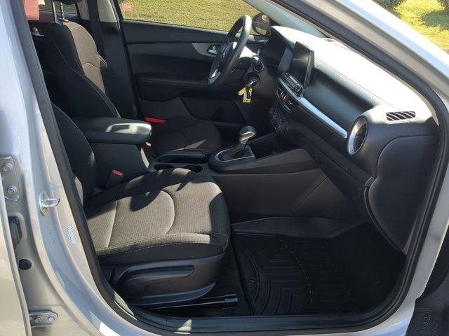 Photo of 2020 Silky Silver Kia Forte