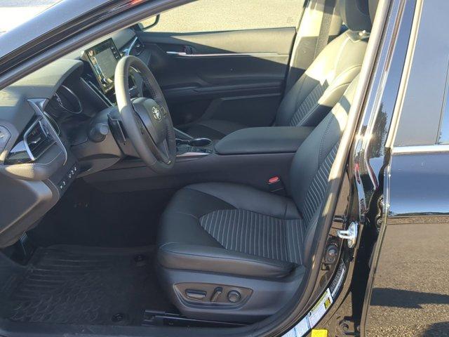 Photo of 2024 Midnight Black Metallic Toyota Camry