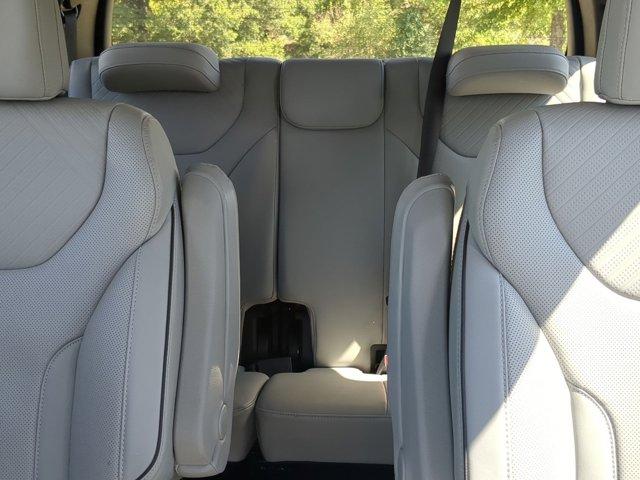 Photo of 2024 Hyper White Hyundai PALISADE