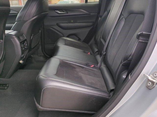 Photo of 2024 Silver Zynith Jeep Grand Cherokee