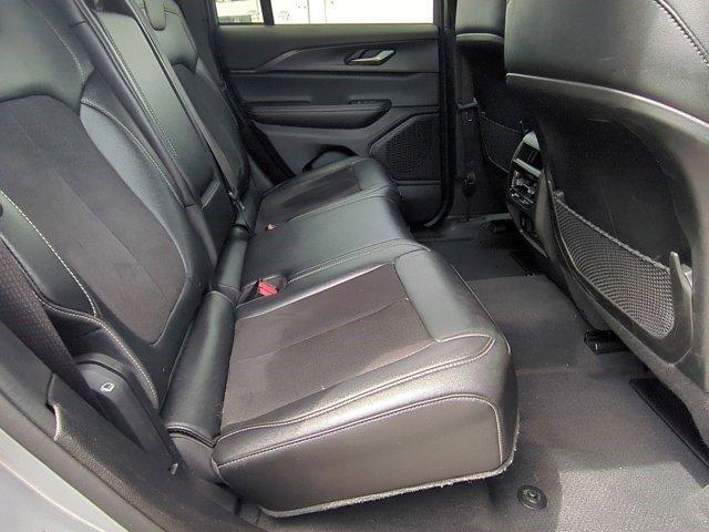 Photo of 2024 Silver Zynith Jeep Grand Cherokee