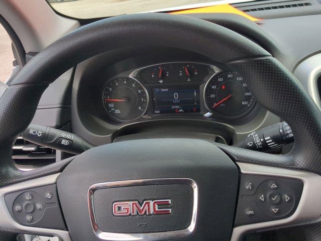 Photo of 2023 Summit White GMC Terrain