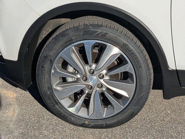 Photo of 2020 Summit White Buick Encore