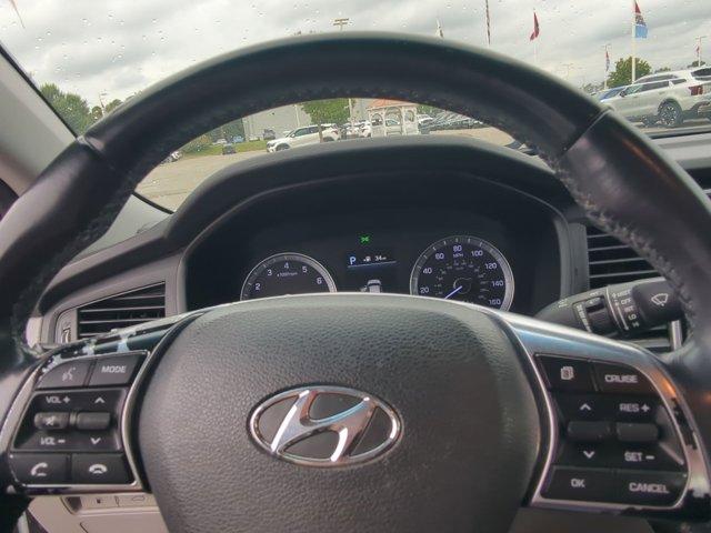 Photo of 2018 Quartz White Pearl Hyundai SONATA