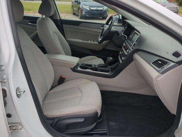 Photo of 2018 Quartz White Pearl Hyundai SONATA
