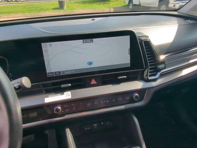 Photo of 2023 Sapphire Blue Kia Sportage