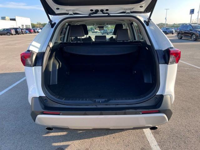 Photo of 2024 Wind Chill Pearl Toyota RAV4