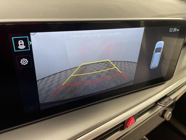 Photo of 2025 Ebony Black Kia Sorento