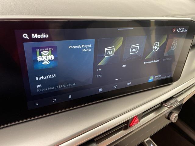 Photo of 2025 Ebony Black Kia Sorento
