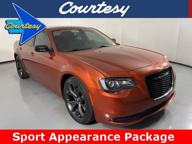 2021 Chrysler 300