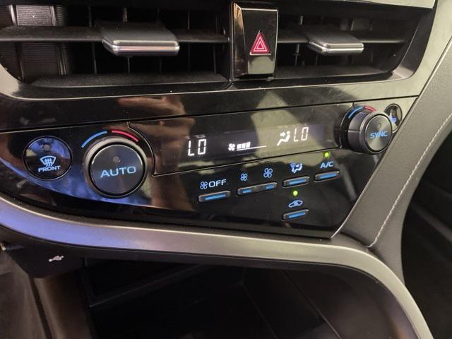 Photo of 2022 Midnight Black Metallic Toyota Camry