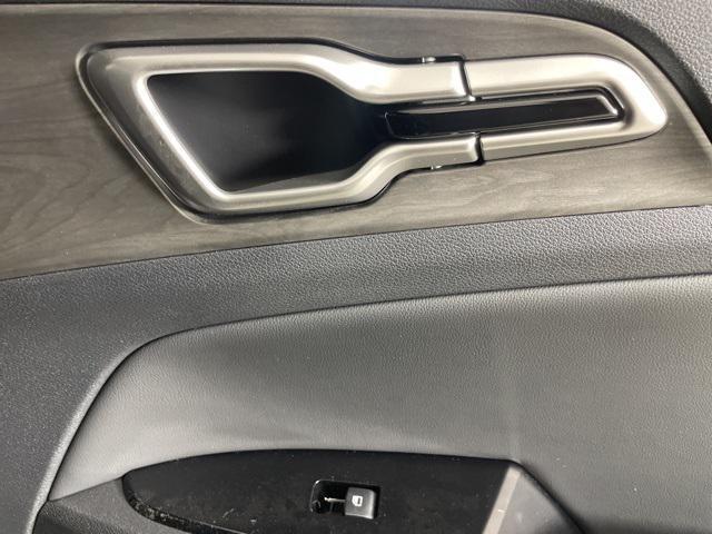 Photo of 2025 Ebony Black Kia Sportage