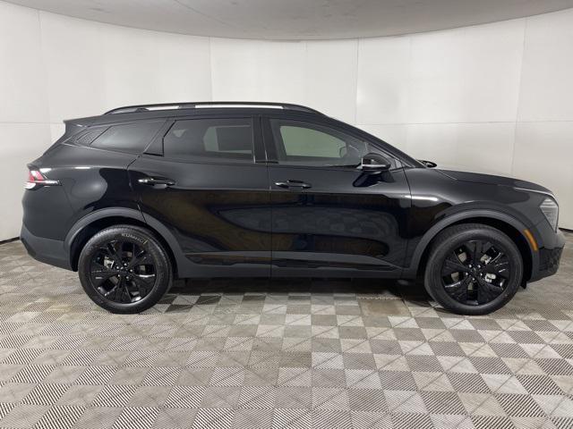 Photo of 2025 Ebony Black Kia Sportage