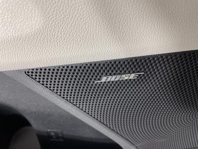 Photo of 2025 Silky Silver Kia Sorento Hybrid