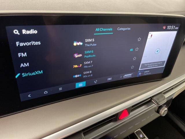 Photo of 2025 Silky Silver Kia Sorento Hybrid