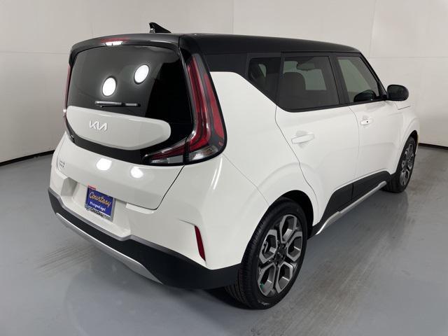 Photo of 2025 Midnight Sapphire Kia Soul
