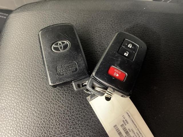 Photo of 2021 Magnetic Gray Metallic Toyota Tacoma