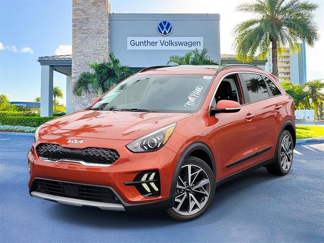 Photo of 2022 Solar Orange Kia Niro