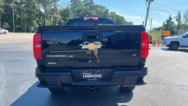 Photo of 2018 Black Chevrolet Colorado