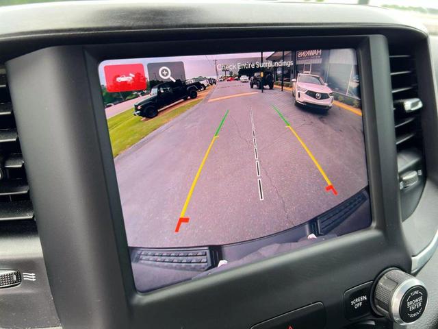 Photo of 2023 Diamond Black Crystal Pearlcoat RAM 1500