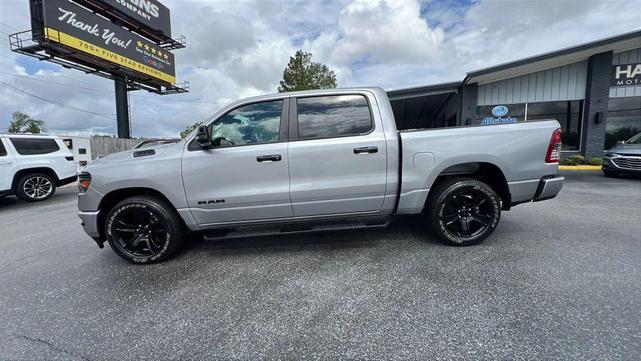 Photo of 2024 Billet Silver Metallic Clearcoat RAM 1500