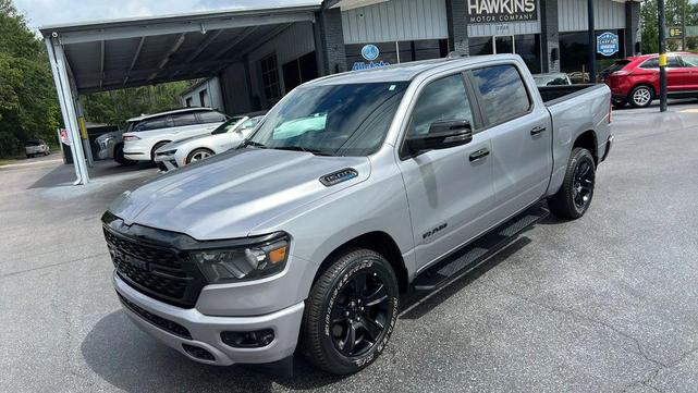 Photo of 2024 Billet Silver Metallic Clearcoat RAM 1500