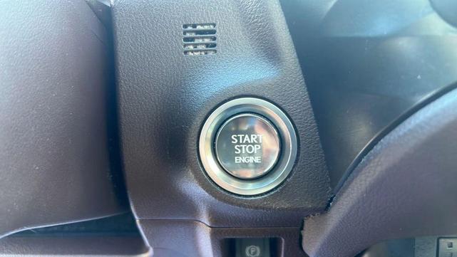 Photo of 2020 Eminent White Pearl Lexus ES 350