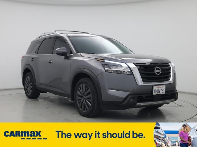 2022 Nissan Pathfinder