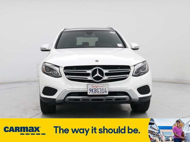 Photo of 2019 White Mercedes-Benz GLC 300
